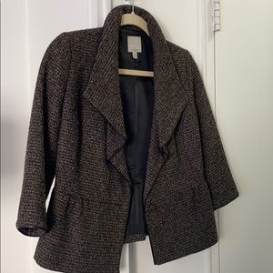 Crop blazer in good condition